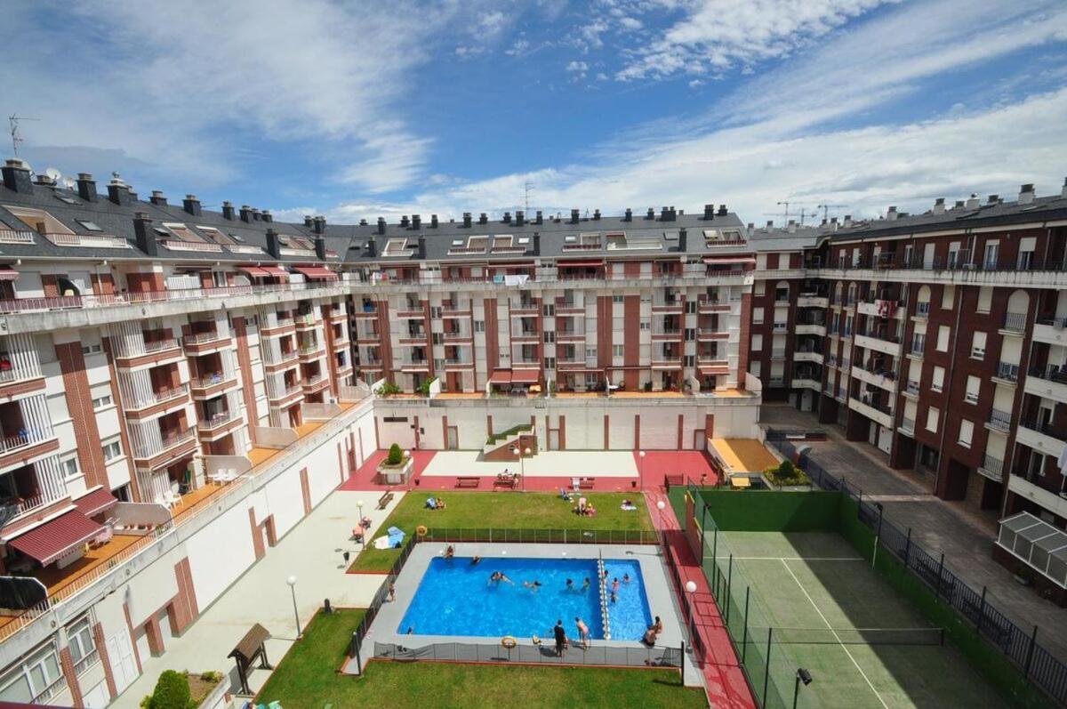 Apt Las Olas Cotolino Con Parking A 2' De La Playa Кастро-Урдиалес Екстериор снимка